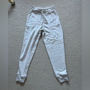 Tillys Sky and Sparrow Heathered White Joggers with Synched Waist